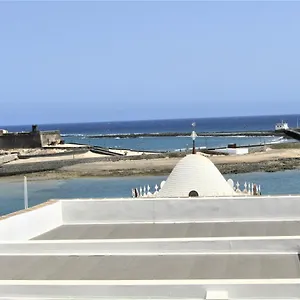 Cactus Castle Arrecife (Lanzarote)